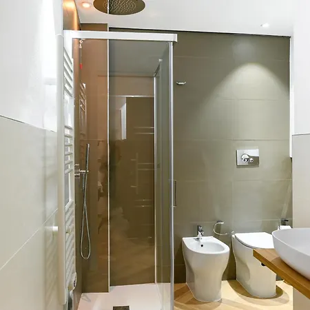 Luxuria * إيغليزياس