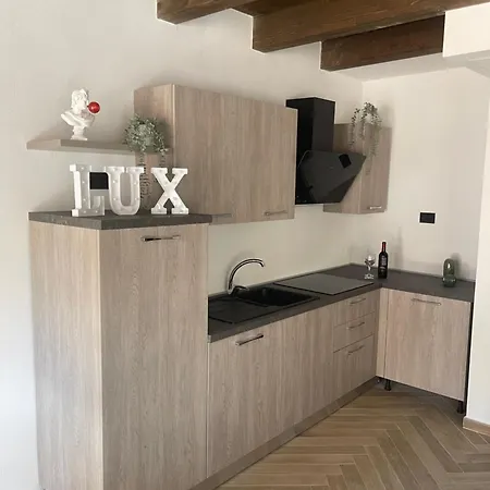 Luxuria شقة إيغليزياس