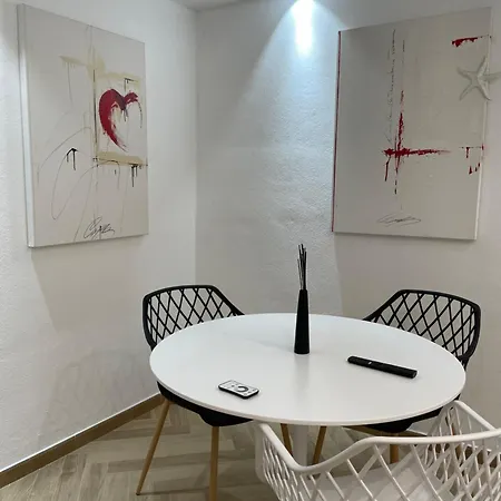 Luxuria إيغليزياس