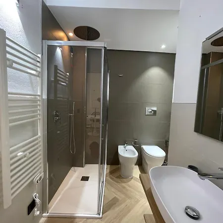 Luxuria * إيغليزياس