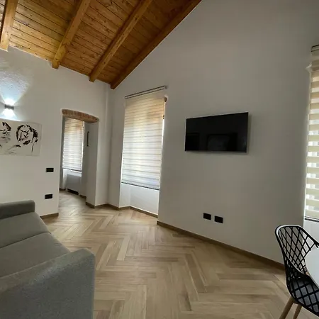 Apartment Luxuria