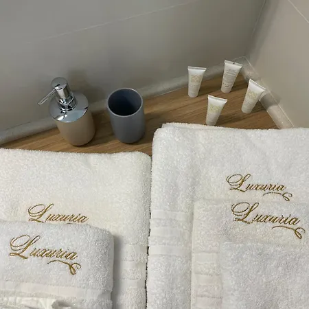 Luxuria