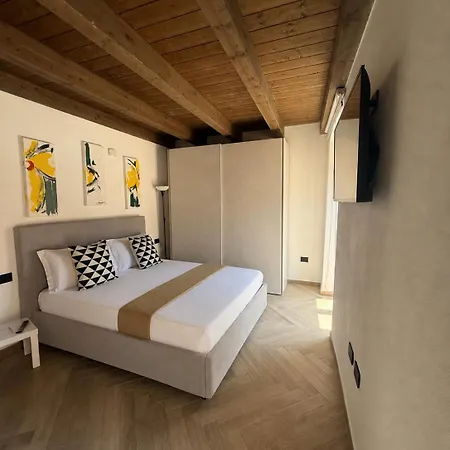 Luxuria Appartement *