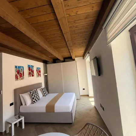Luxuria Apartament